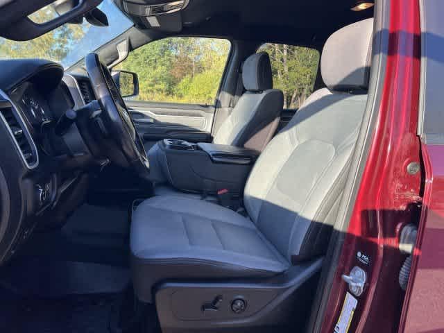 2021 RAM 1500 Big Horn Quad Cab 4x4 6'4' Box
