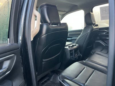 2019 RAM 1500 Laramie Quad Cab 4x4 6'4' Box