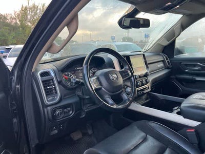 2019 RAM 1500 Laramie Quad Cab 4x4 6'4' Box