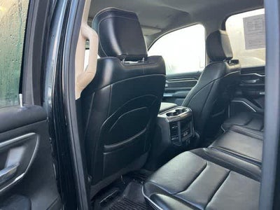 2019 RAM 1500 Laramie Quad Cab 4x4 6'4' Box