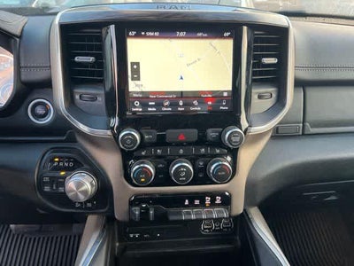 2019 RAM 1500 Laramie Quad Cab 4x4 6'4' Box