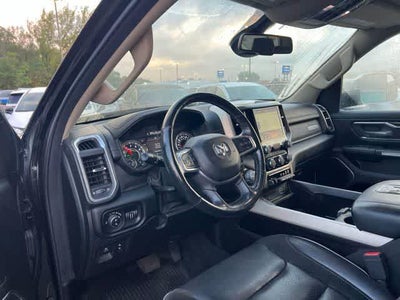 2019 RAM 1500 Laramie Quad Cab 4x4 6'4' Box