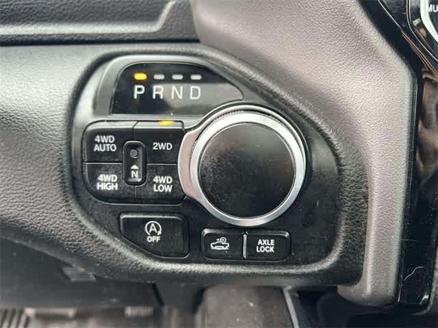 2024 RAM 1500 Big Horn Crew Cab 4x4 5'7' Box