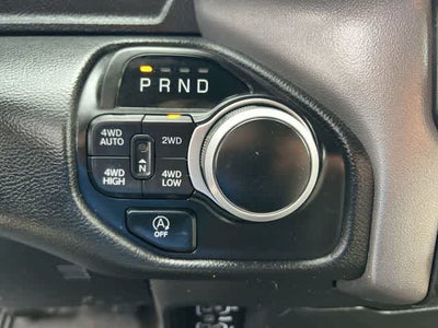 2023 RAM 1500 Big Horn Crew Cab 4x4 5'7' Box
