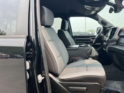 2023 RAM 1500 Big Horn Crew Cab 4x4 5'7' Box