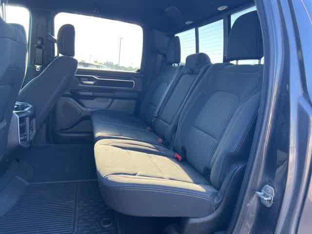 2023 RAM 1500 Big Horn Crew Cab 4x4 5'7' Box