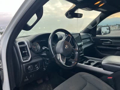 2022 RAM 1500 Big Horn Crew Cab 4x4 5'7' Box