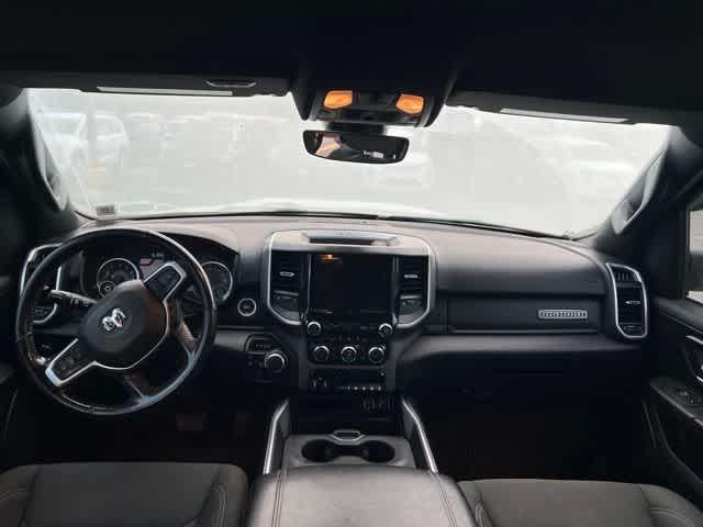 2022 RAM 1500 Big Horn Crew Cab 4x4 5'7' Box