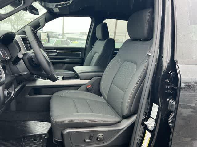 2026 RAM 1500 Big Horn Crew Cab 4x4 5'7' Box