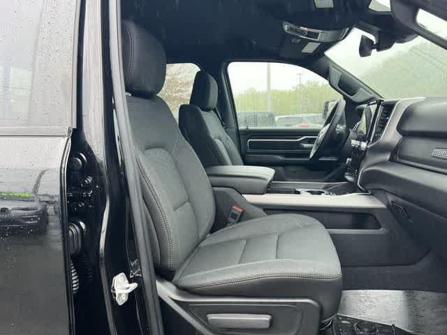 2026 RAM 1500 Big Horn Crew Cab 4x4 5'7' Box