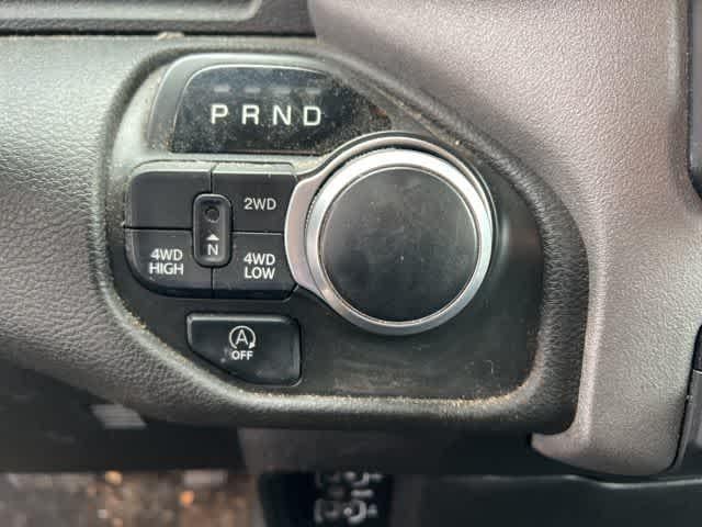 2019 RAM 1500 Tradesman Crew Cab 4x4 5'7' Box