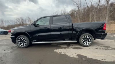 2025 RAM 1500 Laramie Crew Cab 4x4 5'7' Box