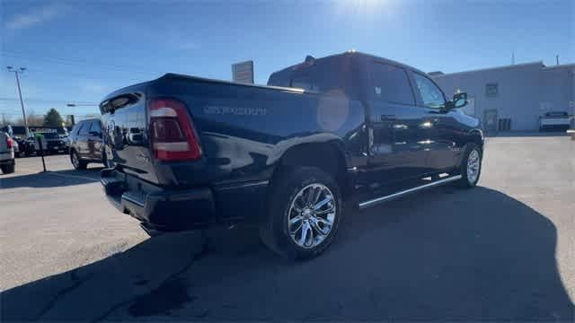 2023 RAM 1500 Laramie Crew Cab 4x4 5'7' Box