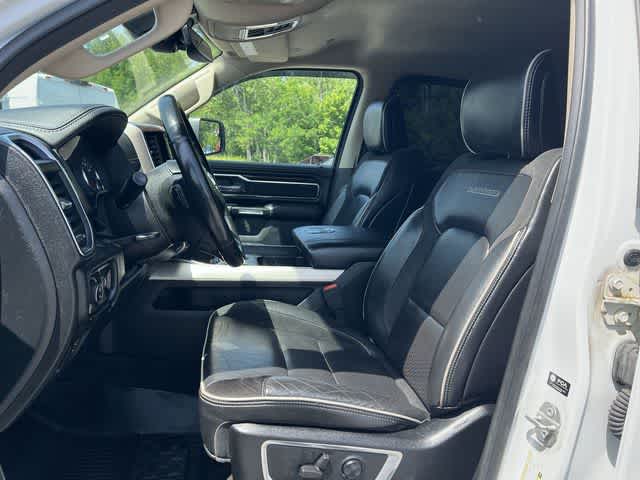 2021 RAM 1500 Laramie Crew Cab 4x4 5'7' Box