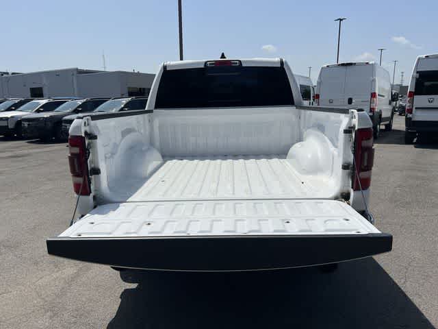 2021 RAM 1500 Laramie Crew Cab 4x4 5'7' Box