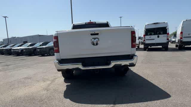 2021 RAM 1500 Laramie Crew Cab 4x4 5'7' Box
