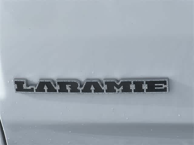 2023 RAM 1500 Laramie Crew Cab 4x4 5'7' Box