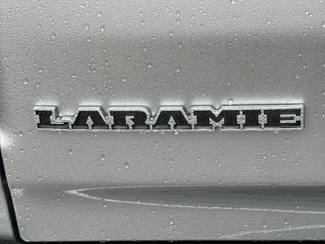 2023 RAM 1500 Laramie Crew Cab 4x4 5'7' Box
