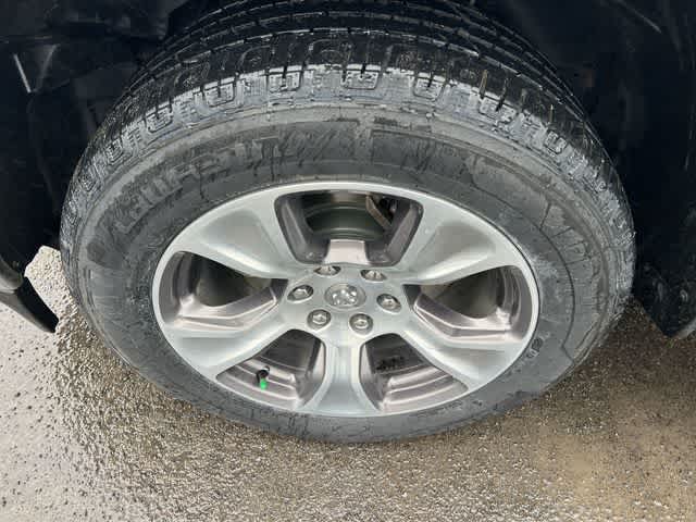 2023 RAM 1500 Laramie Crew Cab 4x4 5'7' Box