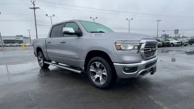 2023 RAM 1500 Laramie Crew Cab 4x4 5'7' Box