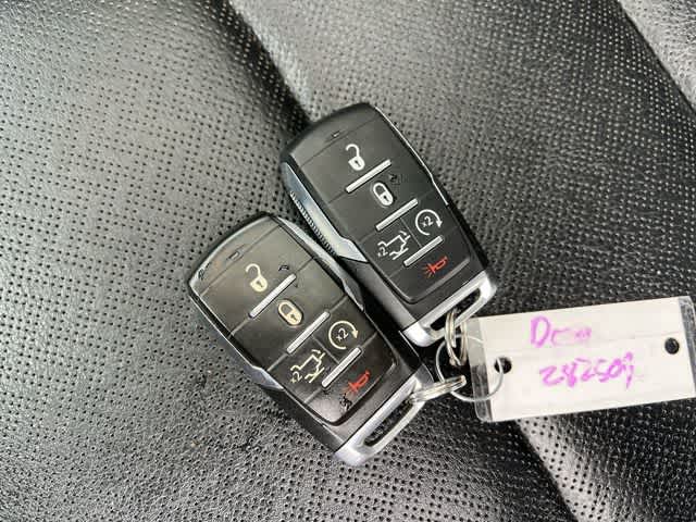 2023 RAM 1500 Laramie Crew Cab 4x4 5'7' Box