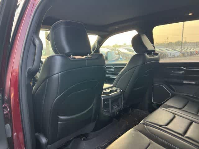 2023 RAM 1500 Laramie Crew Cab 4x4 5'7' Box