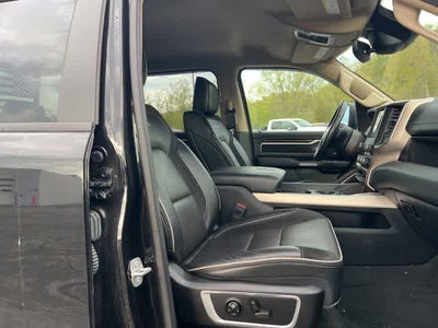 2021 RAM 1500 Laramie Crew Cab 4x4 6'4' Box