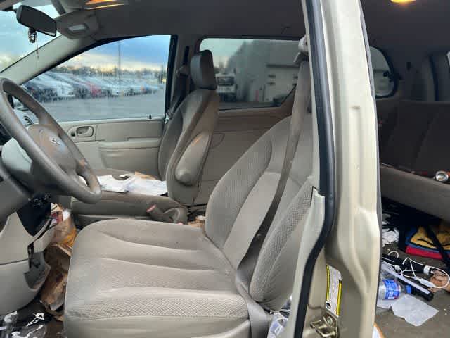 2006 Dodge Caravan SE