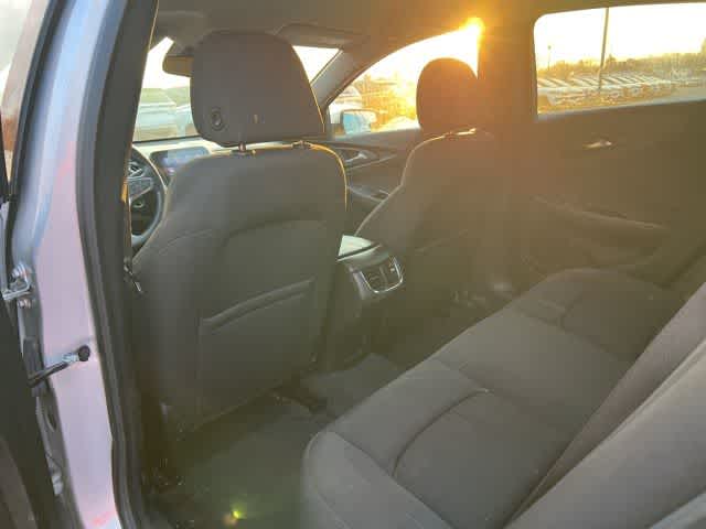 2021 Chevrolet Malibu FWD LT