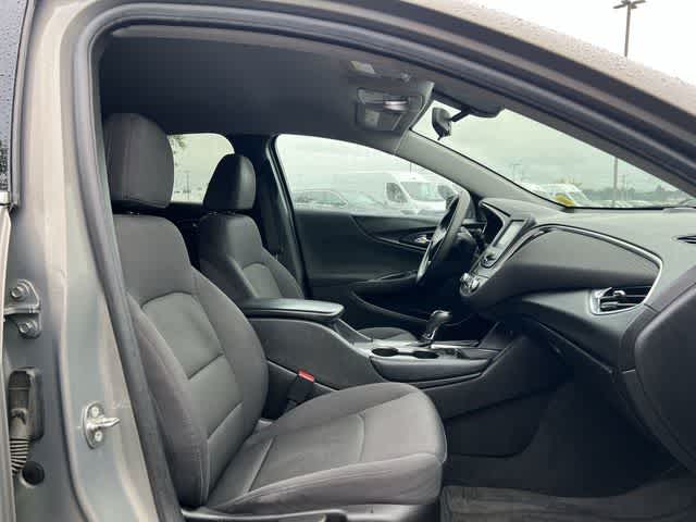 2017 Chevrolet Malibu 1LT