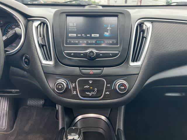 2017 Chevrolet Malibu 1LT