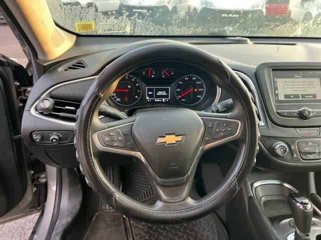 2017 Chevrolet Malibu 1LT