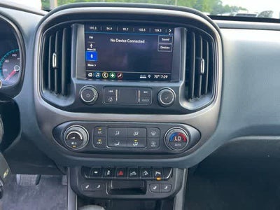 2022 Chevrolet Colorado 4WD Crew Cab Short Box Z71