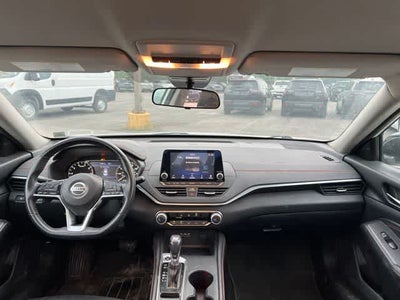 2020 Nissan Altima SR Intelligent AWD
