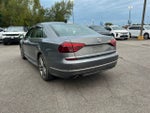 2017 Volkswagen Passat R-Line w/Comfort Pkg