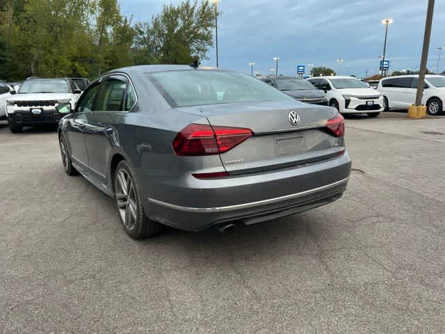 2017 Volkswagen Passat R-Line w/Comfort Pkg