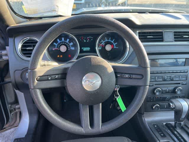 2010 Ford Mustang V6