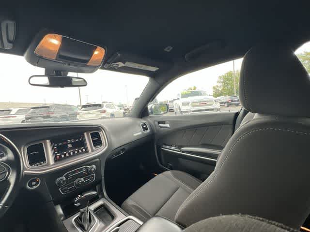 2022 Dodge Charger SXT RWD