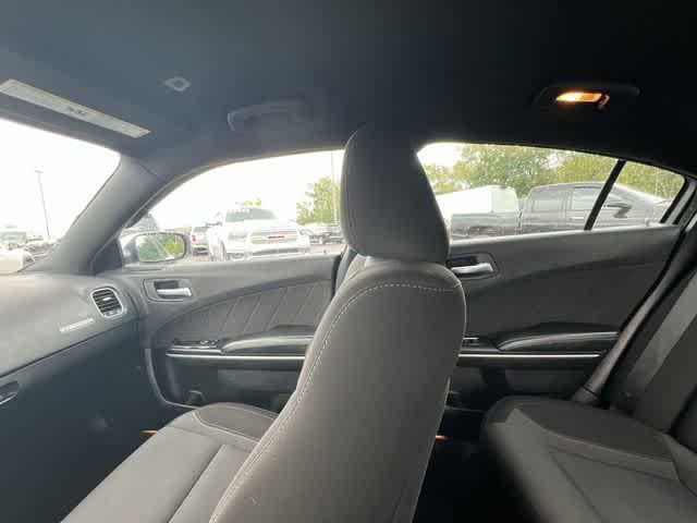 2022 Dodge Charger SXT RWD