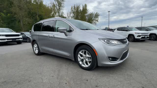 2019 Chrysler Pacifica Touring L Plus