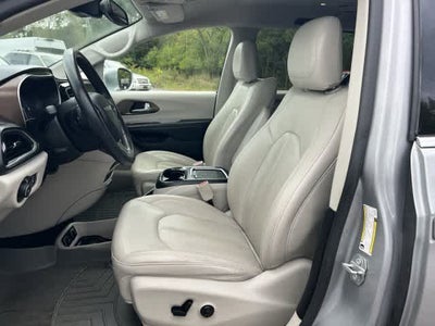 2019 Chrysler Pacifica Touring L Plus