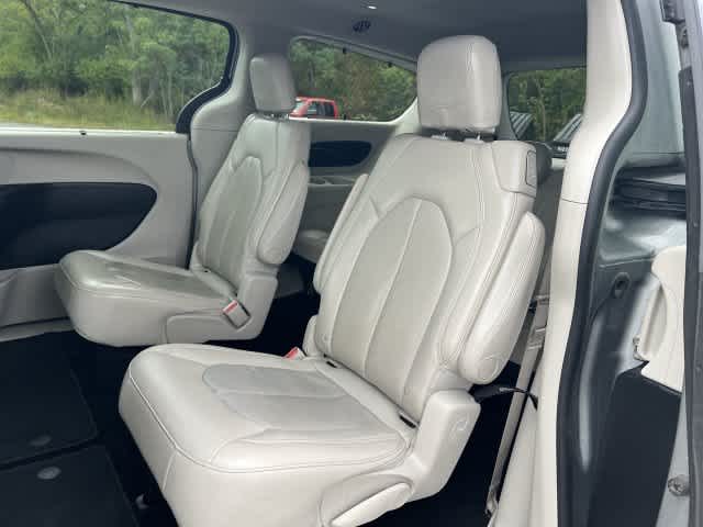 2019 Chrysler Pacifica Touring L Plus