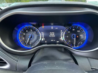 2026 Chrysler Pacifica Select AWD