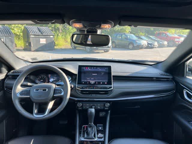 2023 Jeep Compass Altitude