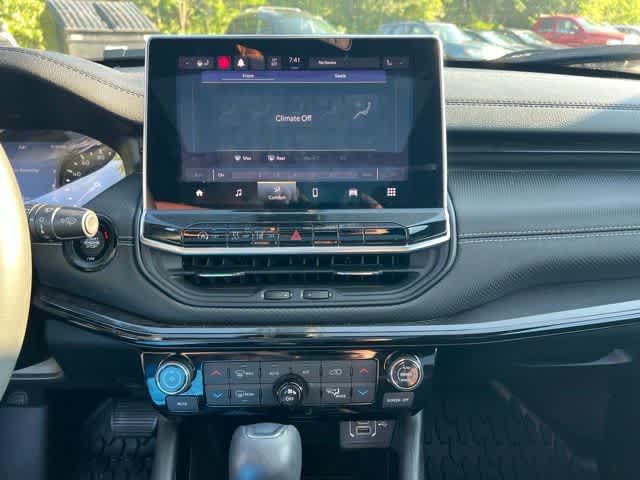 2023 Jeep Compass Altitude