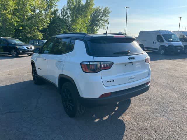 2023 Jeep Compass Altitude