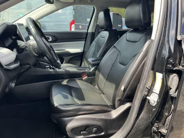 2022 Jeep Compass Latitude Lux 4x4