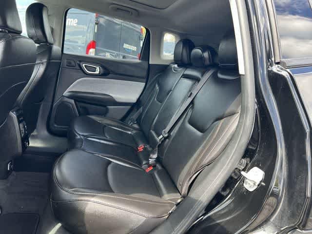 2022 Jeep Compass Latitude Lux 4x4