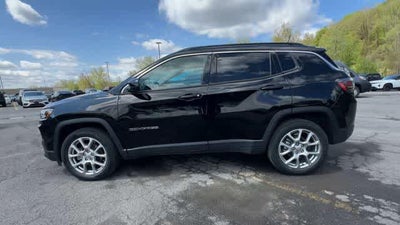 2022 Jeep Compass Latitude Lux 4x4