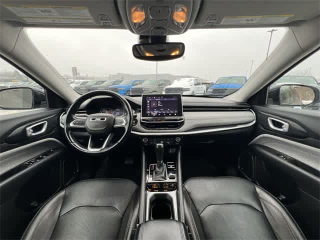 2022 Jeep Compass Latitude Lux 4x4